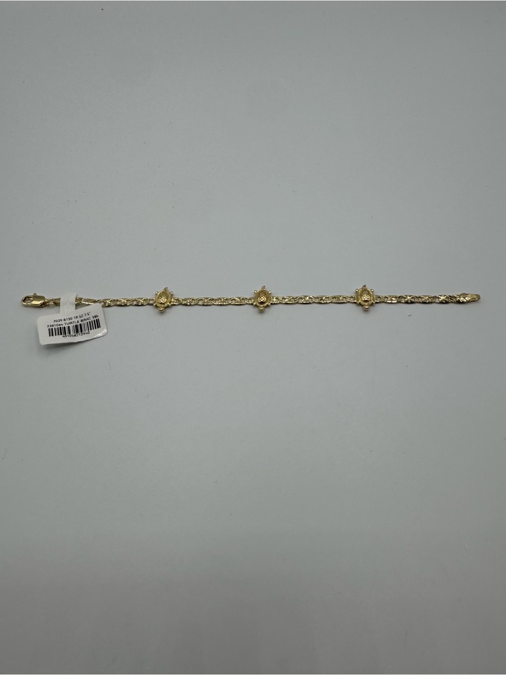 18k Turtle Bracelet - Picture 8 of 9